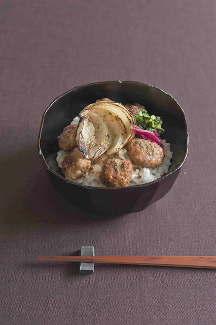 メープルつくね丼