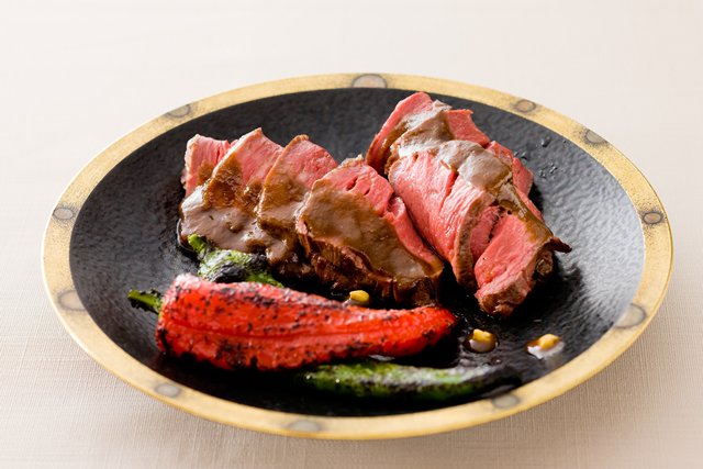 牛ヒレ肉のメープルシロップ幽庵焼き